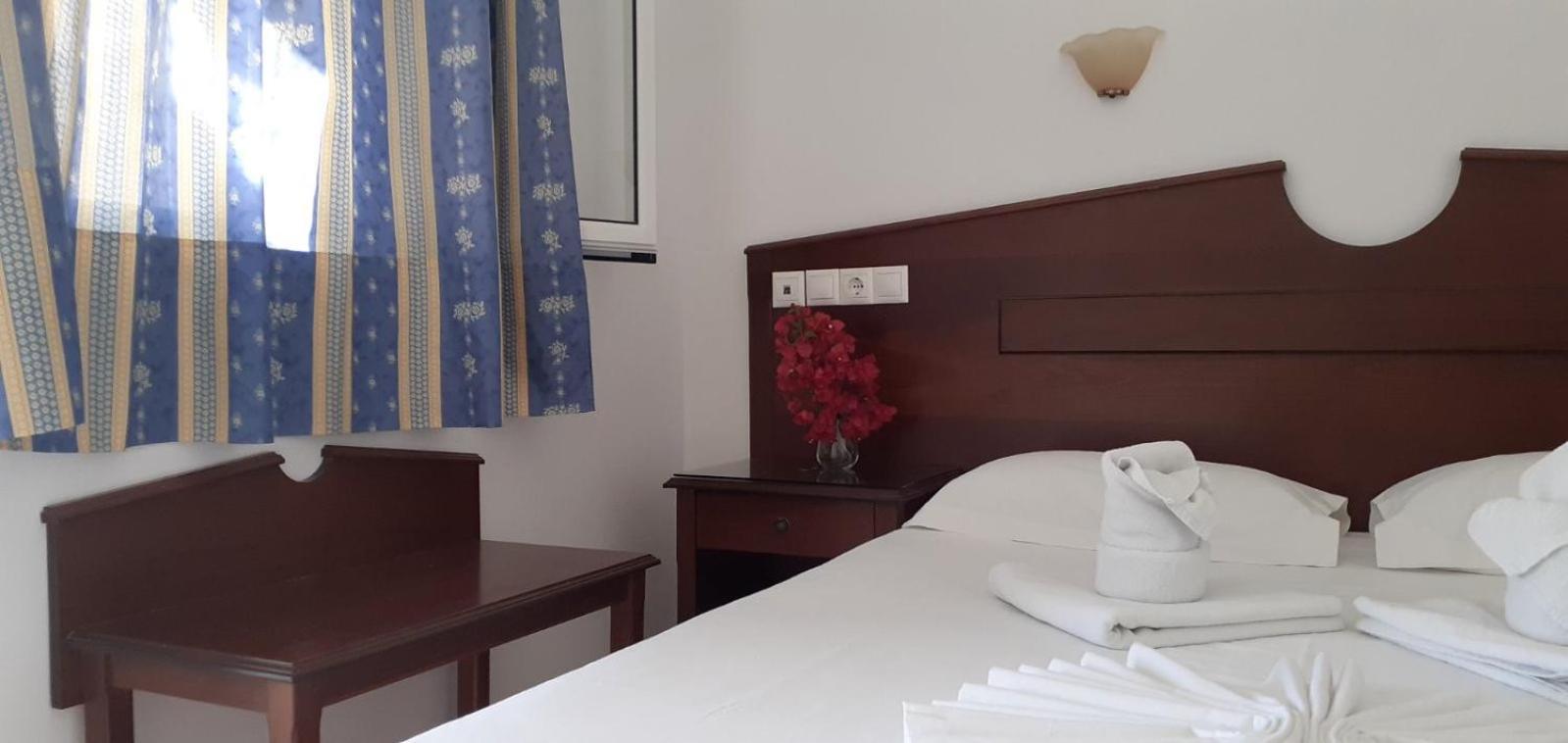 Elpis Rooms Mylopotas Dış mekan fotoğraf